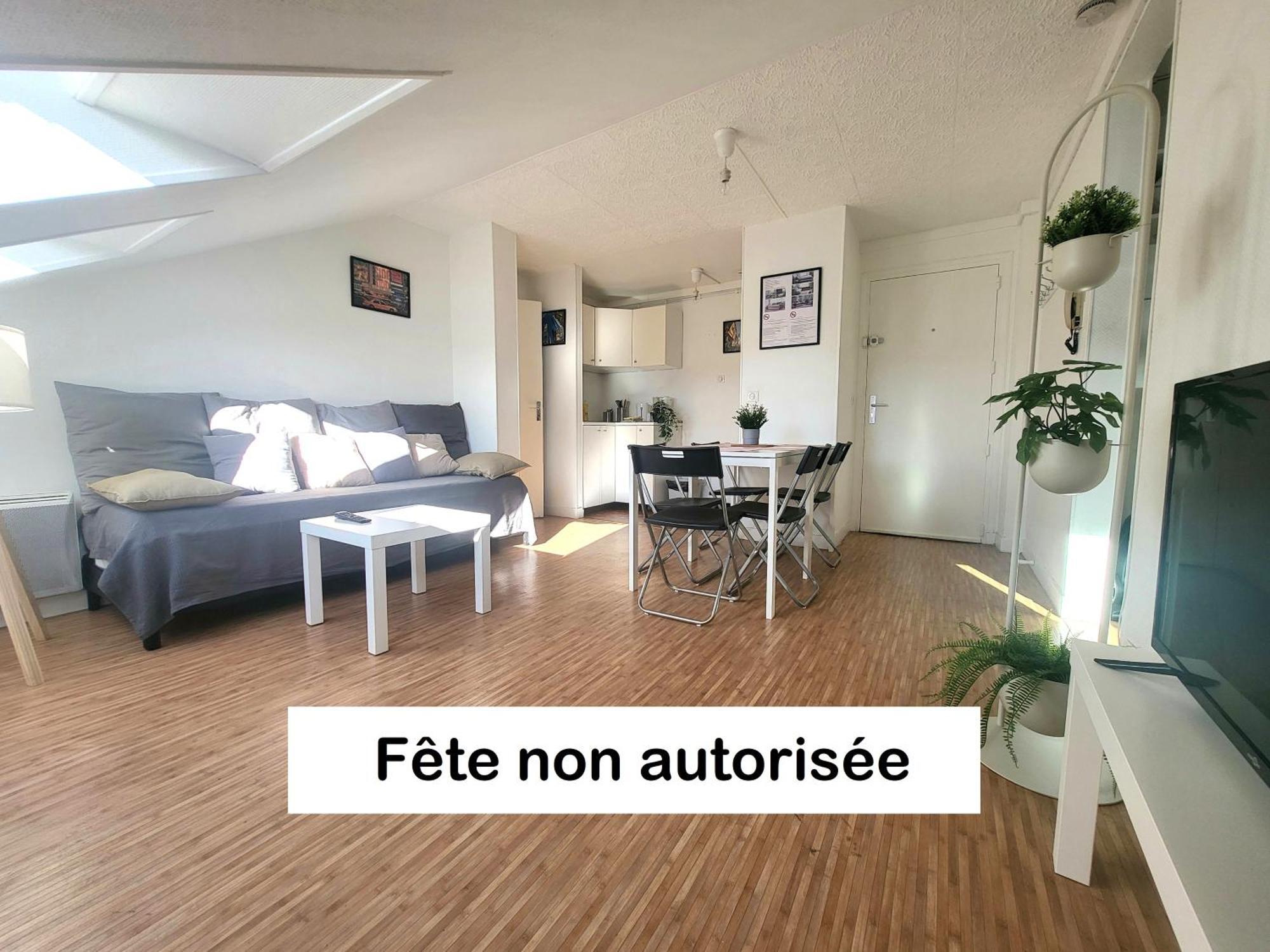 St-Quentin-En-Yvelines Plusieurs Appartements Avec Parking Trappes Cameră foto